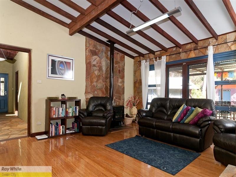 1415 Coppin Road, Mundaring WA 6073