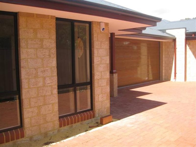 Unit 4, 43 Morrison Road, Woodbridge WA 6056