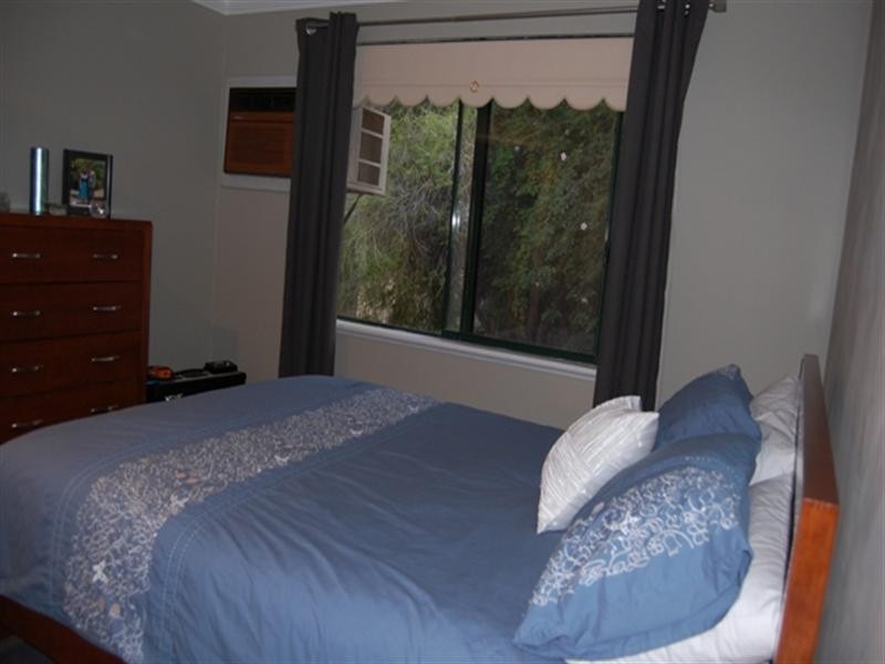 2/30 Montreal Road, Woodbridge WA 6056