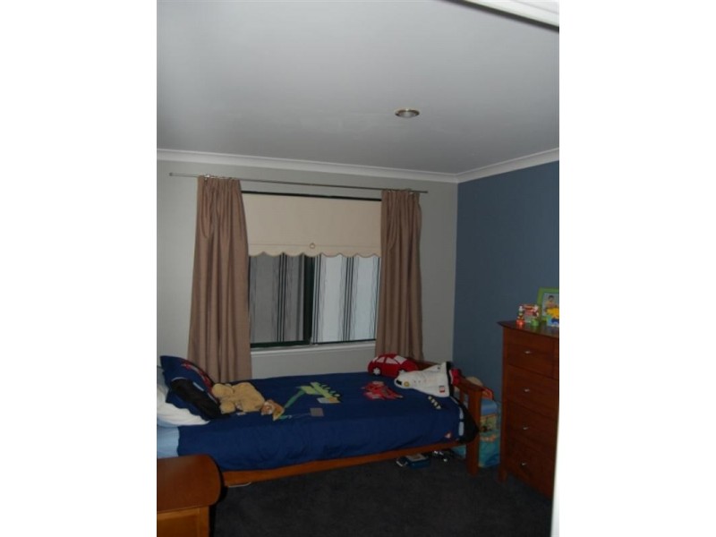 2/30 Montreal Road, Woodbridge WA 6056