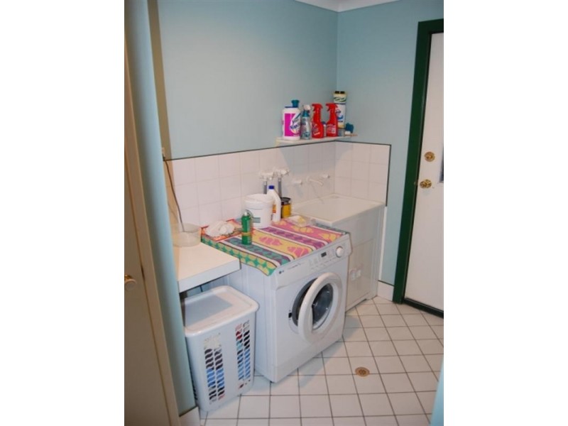 2/30 Montreal Road, Woodbridge WA 6056