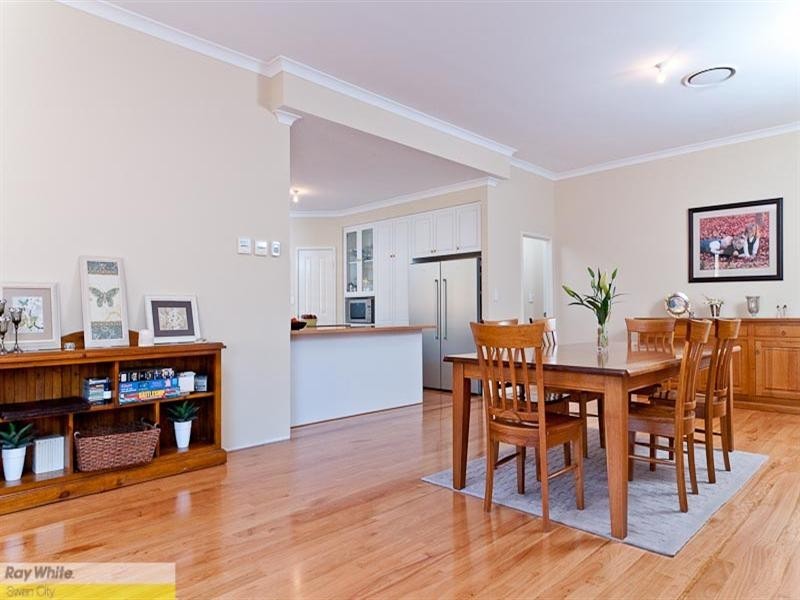 7 Sandhurst Close, Brigadoon WA 6069