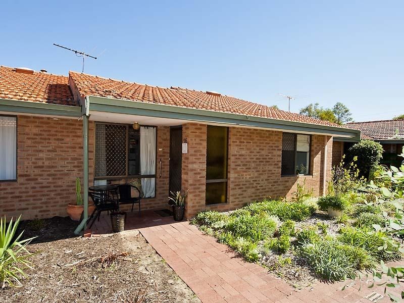 Unit 16, 70 Marlboro Road, Swan View WA 6056