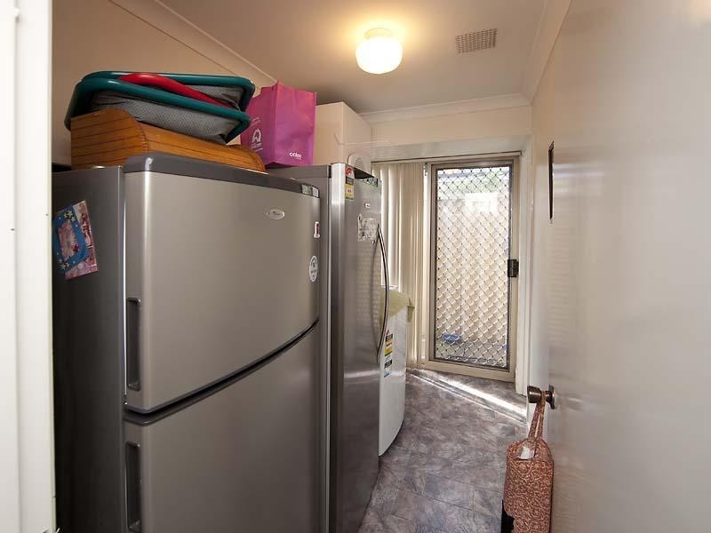 32 Edwards Entrance, Stratton WA 6056