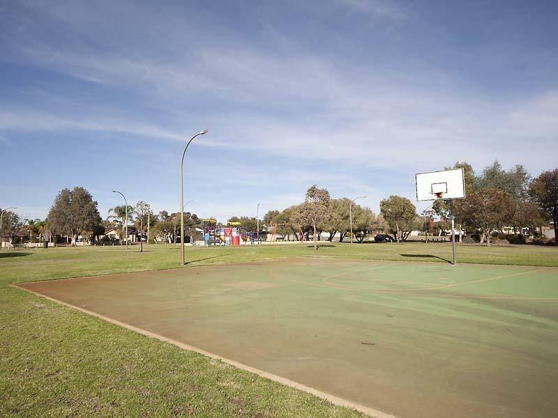 7d John Street, Midland WA 6056