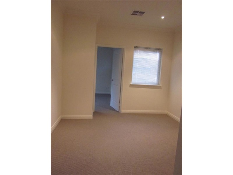 11 Wyvern Lane, Woodbridge WA 6056