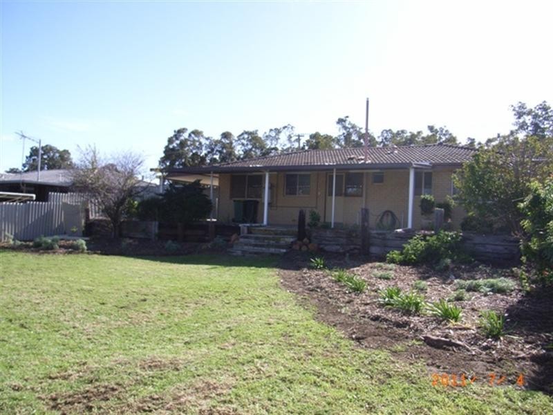 38 Blanchard Road, Swan View WA 6056