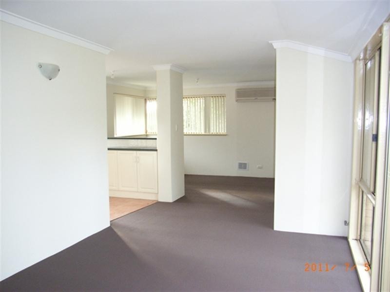 138 Salisbury Road, Swan View WA 6056