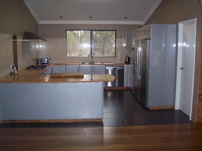 32 Grassy View, Gidgegannup WA 6083