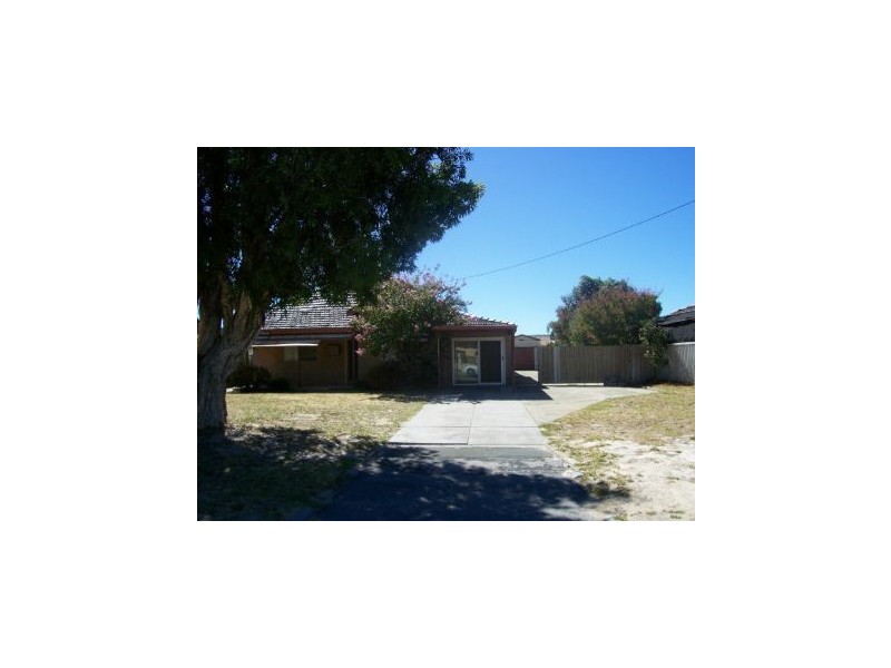 42 Wroxton Street, Midland WA 6056