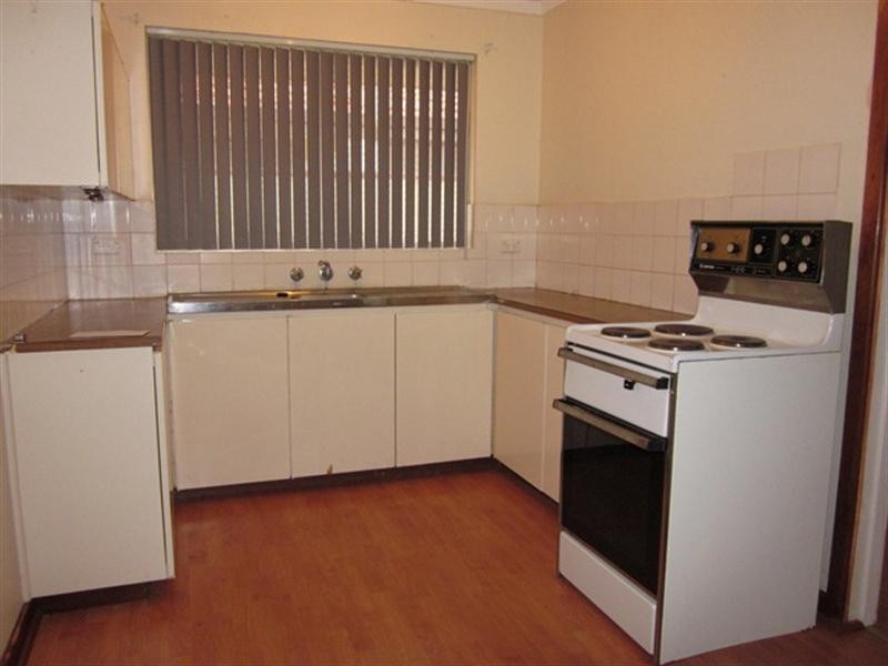 20b Charles Street, Midland WA 6056