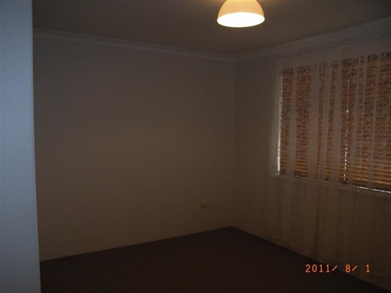 1/33 Holmesdale Road, Woodbridge WA 6056