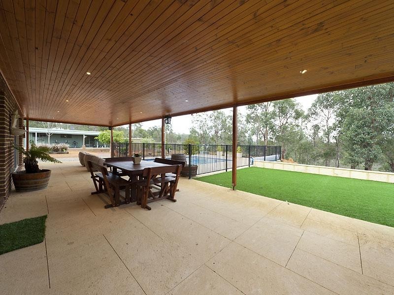 247 Ballymore Place, Gidgegannup WA 6083