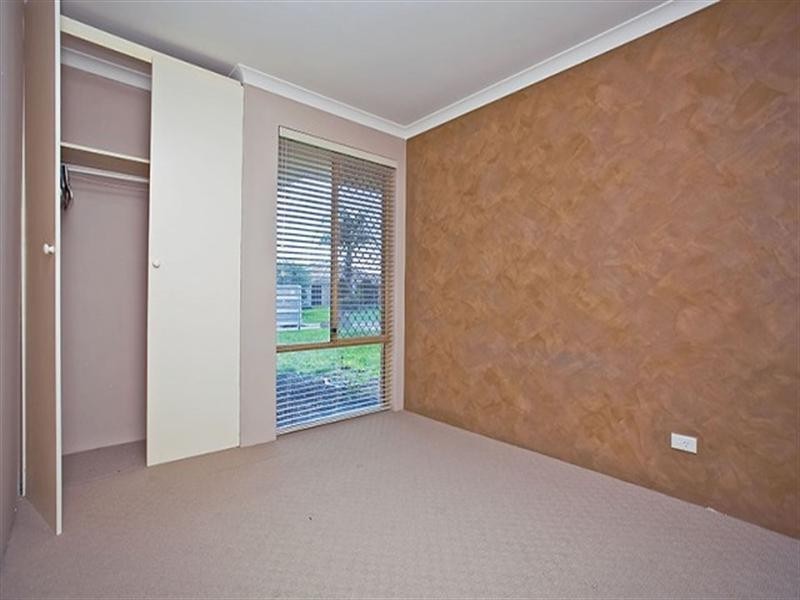 18 Mockeridge Circuit, Middle Swan WA 6056