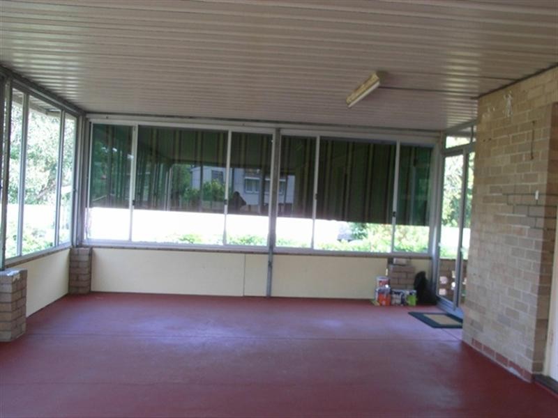 42 Tunnel Road, Swan View WA 6056