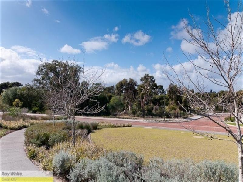32 Vellum Loop, Aveley WA 6069
