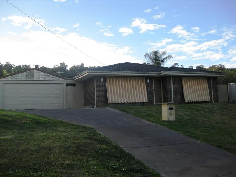 6 Welbourn Road, Swan View WA 6056