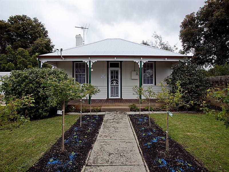 11 Scott Street, Guildford WA 6055