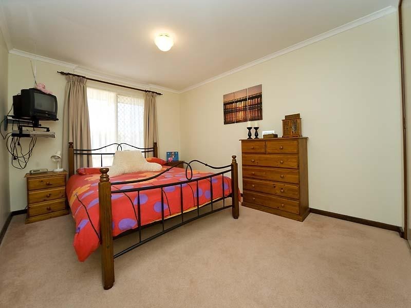 7a Hyde Street, Midland WA 6056