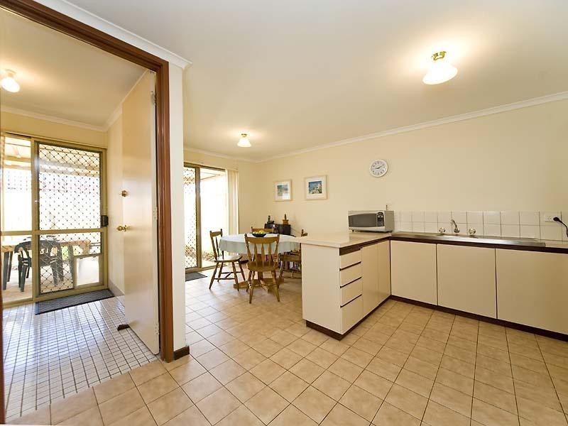 7a Hyde Street, Midland WA 6056
