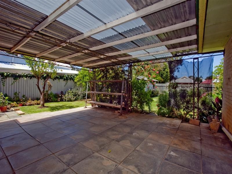 7 Water Street, Guildford WA 6055