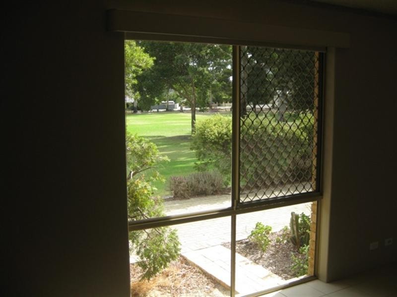 1/6 Mills Avenue, Bayswater WA 6053