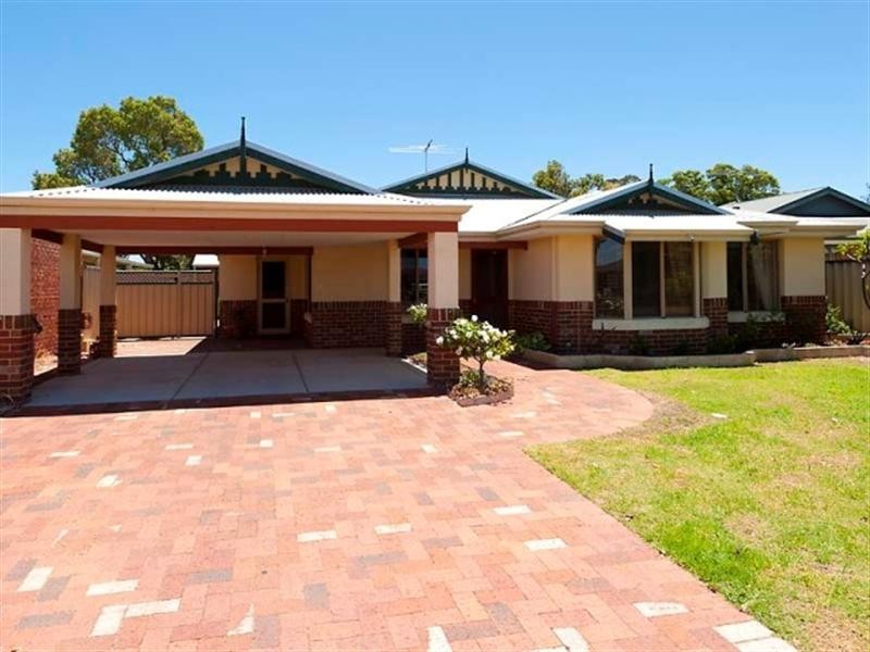 24 Gentle Circle, South Guildford WA 6055