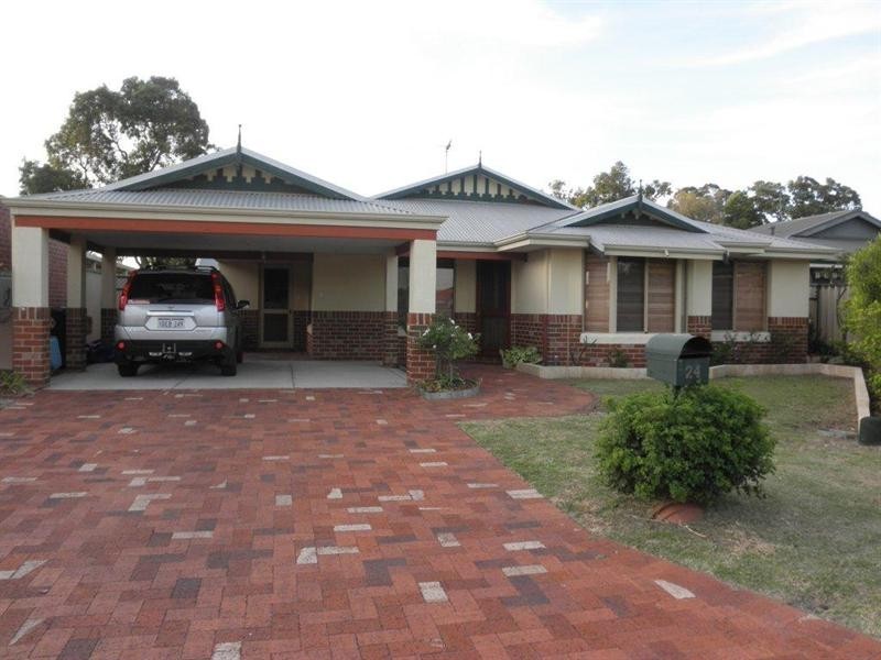 24 Gentle Circle, South Guildford WA 6055