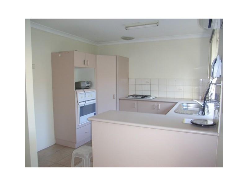 4/11 Elvire Street, Viveash WA 6056