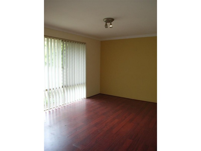 14 Roger Street, Midland WA 6056