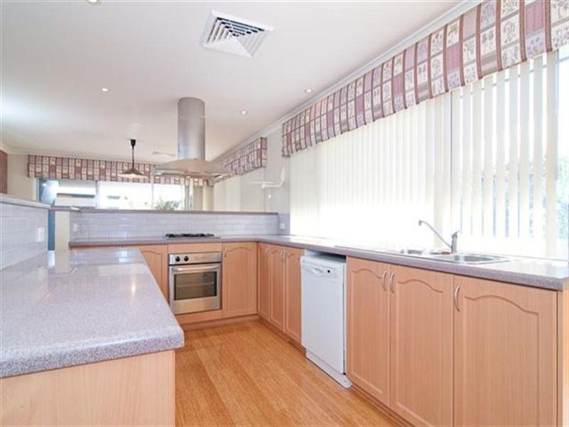 42 Arbor Drive, Ellenbrook WA 6069