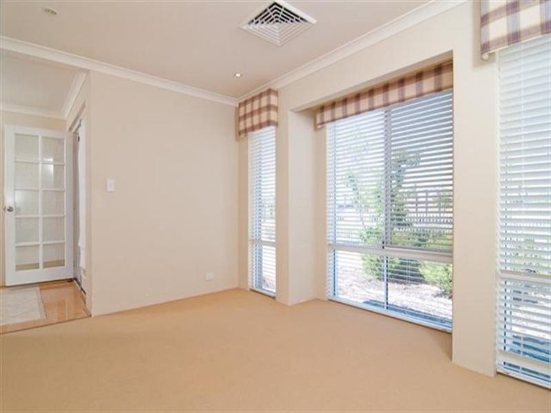 42 Arbor Drive, Ellenbrook WA 6069