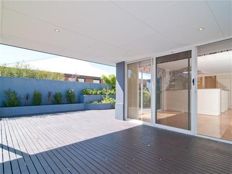 42 Arbor Drive, Ellenbrook WA 6069