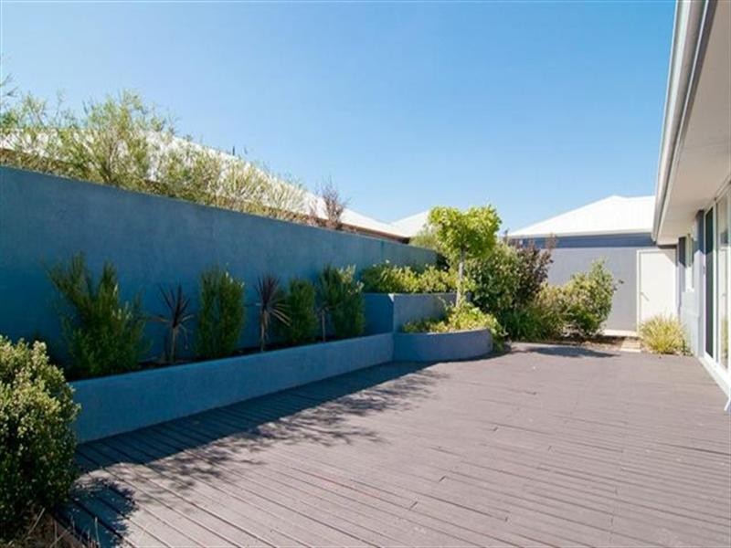 42 Arbor Drive, Ellenbrook WA 6069