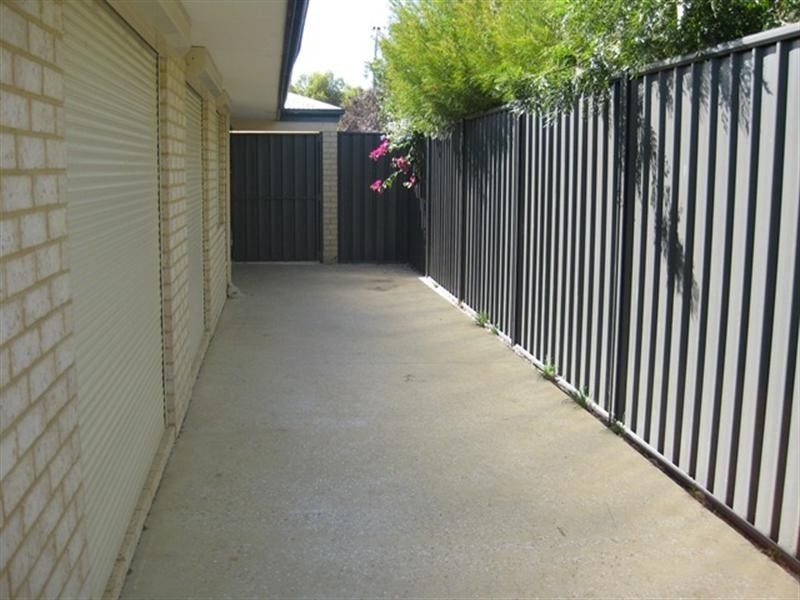 23 Whimbrel Green, High Wycombe WA 6057