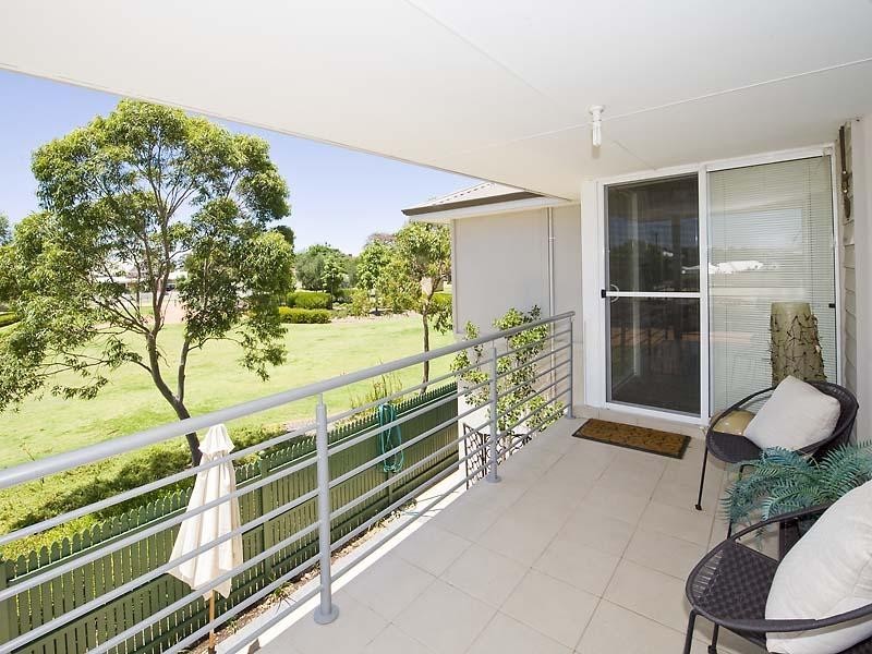 11A Aquaviva Circle, Viveash WA 6056