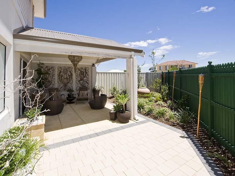 11A Aquaviva Circle, Viveash WA 6056