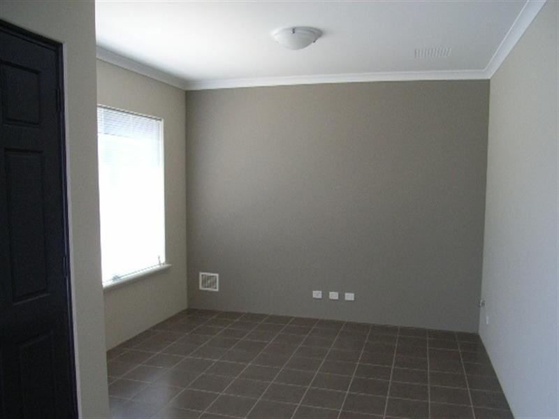 1/45 Wroxton Street, Midland WA 6056