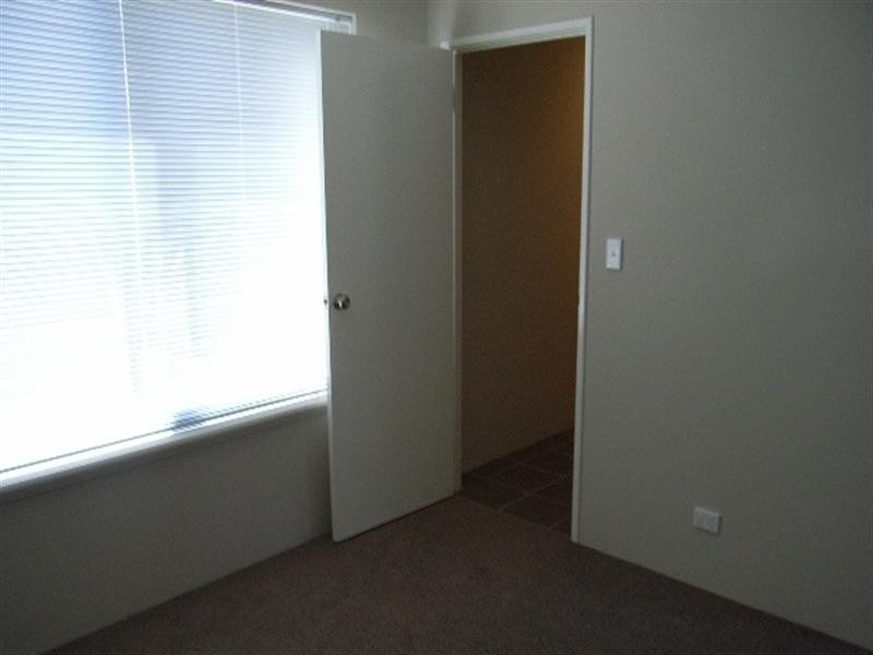 1/45 Wroxton Street, Midland WA 6056