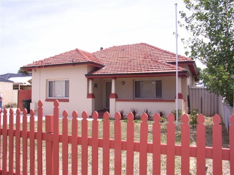 38 Margaret Street, Midland WA 6056