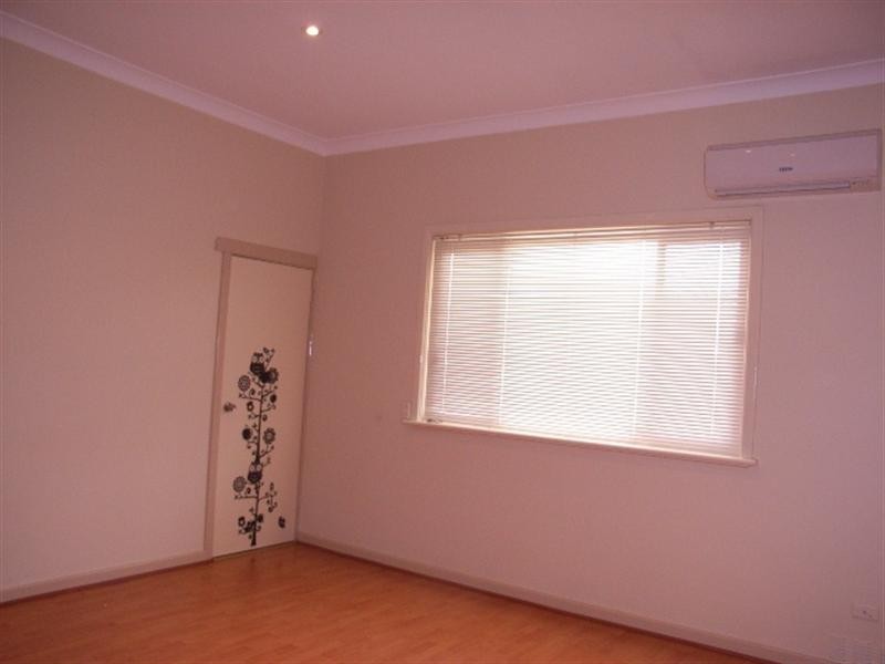 38 Margaret Street, Midland WA 6056