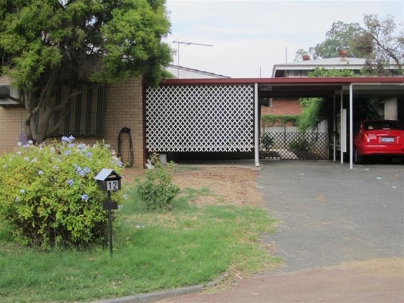 12 Sutherland Close, Guildford WA 6055