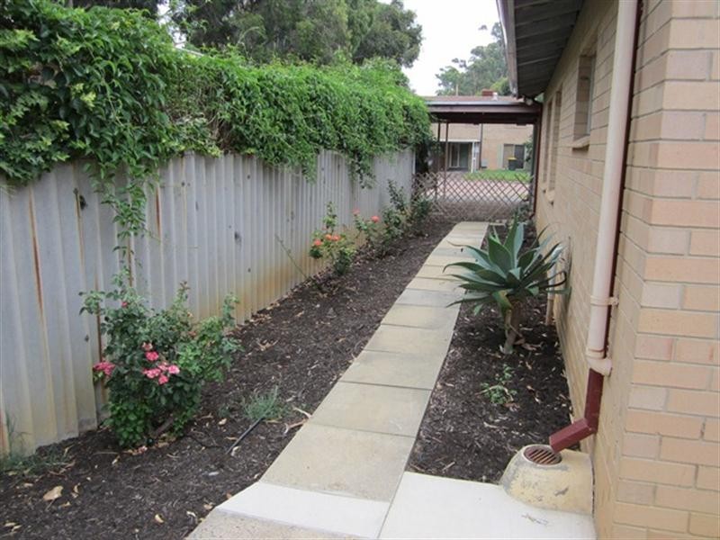 12 Sutherland Close, Guildford WA 6055