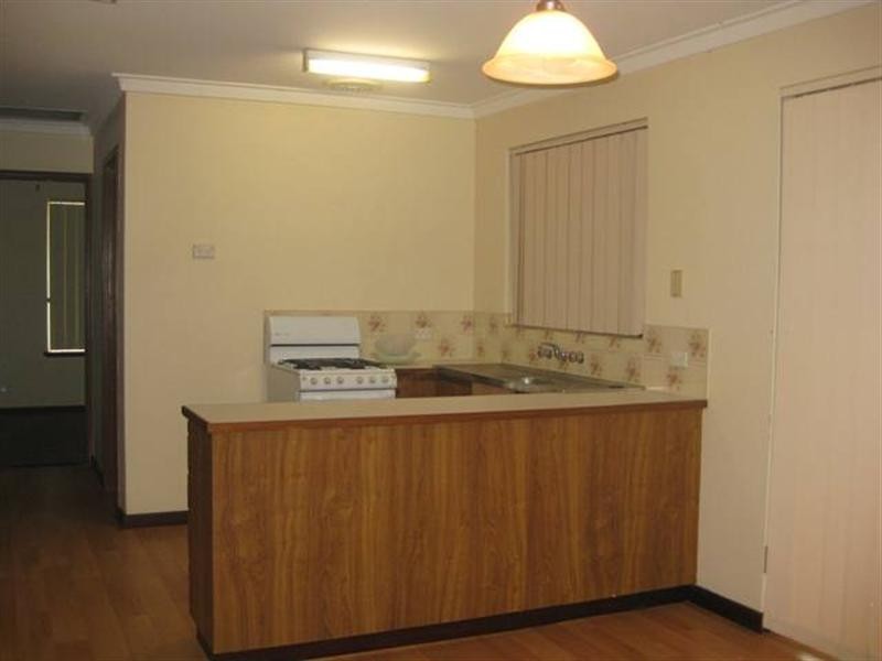 1A Blackadder Road, Swan View WA 6056