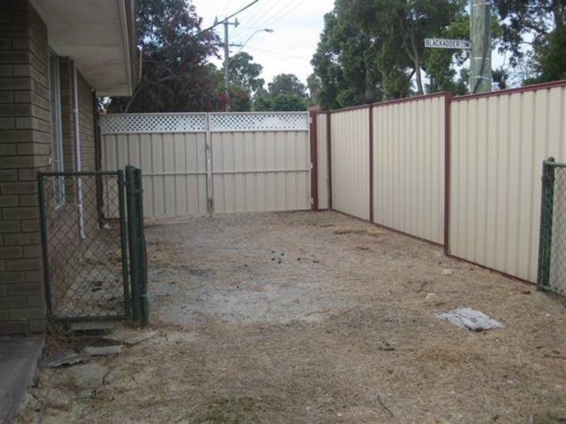 1A Blackadder Road, Swan View WA 6056