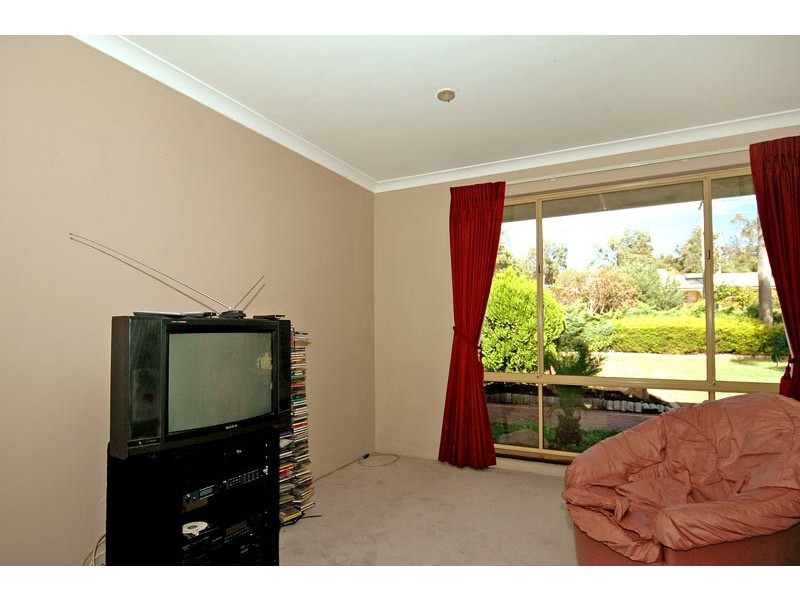 22 Cockatoo Drive, Mundaring WA 6073