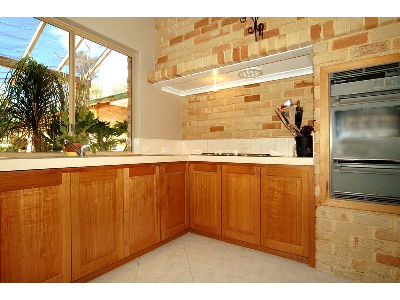 22 Cockatoo Drive, Mundaring WA 6073