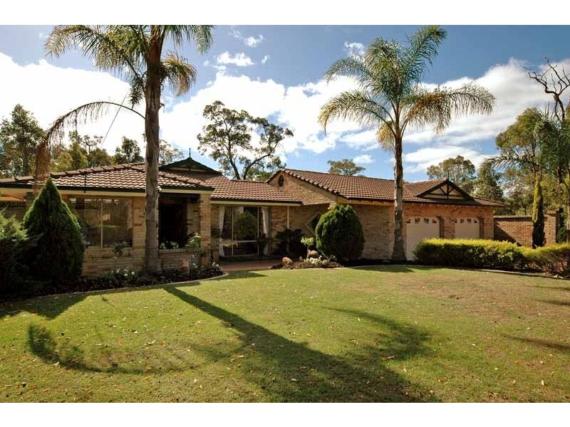 22 Cockatoo Drive, Mundaring WA 6073