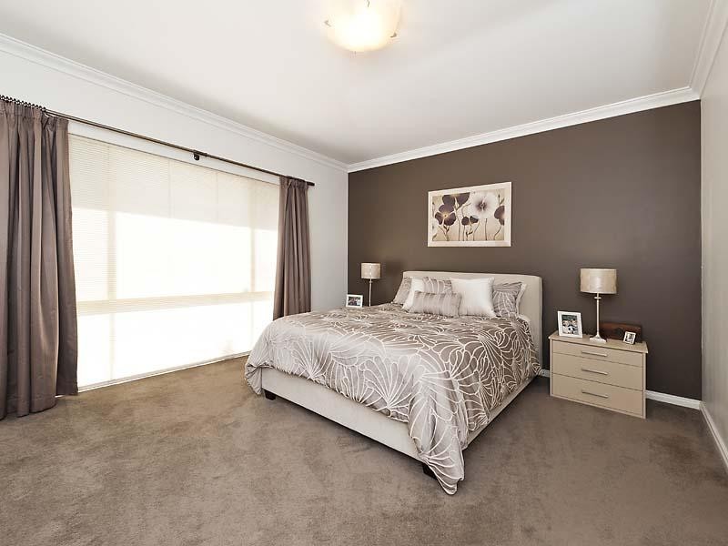 64 Gallipoli Drive, Greenmount WA 6056