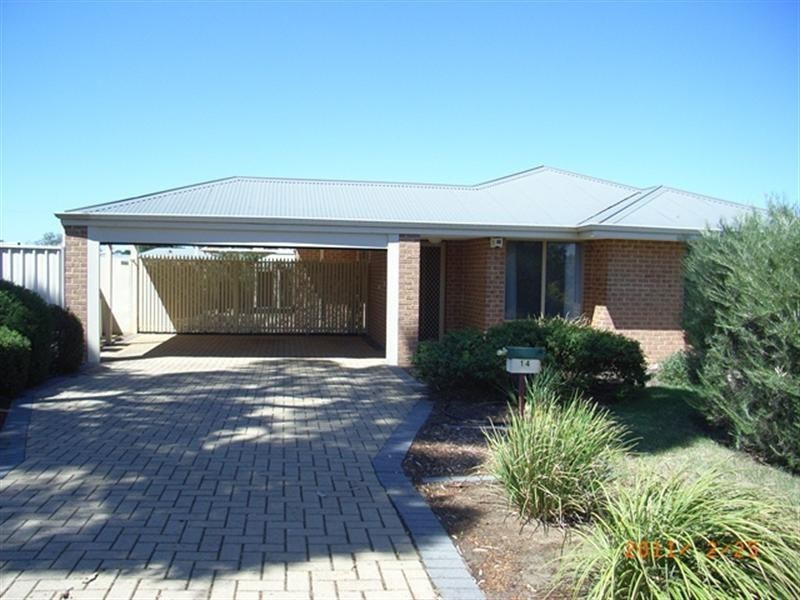 14 Avon Crescent, Viveash WA 6056
